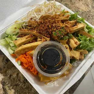 Vegan vermicelli with vegan eggroll