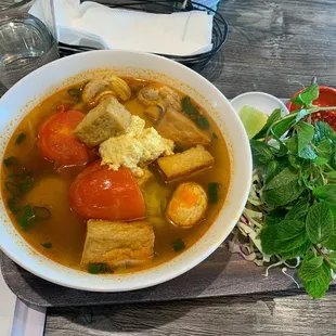 Bun Rieu