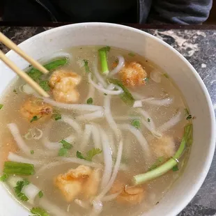 Vietnamese soup with shrimp