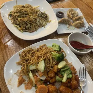 Food was amazing price is super reasonable quality is a 10!!!!