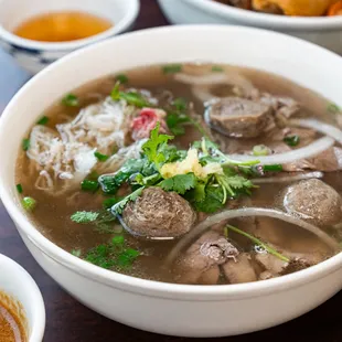 noodle soup, food, ramen, noodle dish, noodles, ramen and noodles