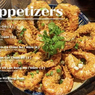 chicken wings and fried chicken, food