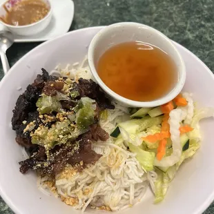 food, ramen and noodles