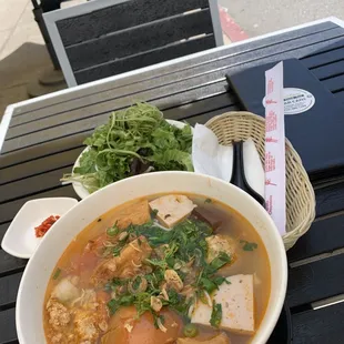 Bun Rieu Cua Dac Biet