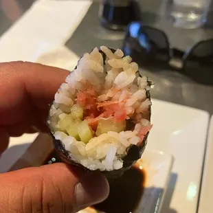 Tuna hand Roll