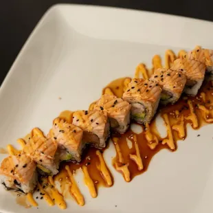 Super Salmon Roll