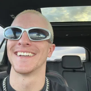 Chris P.