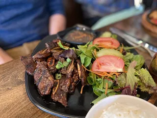 Anh Restaurant & Bar