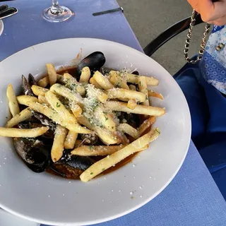 Steamed Pei Mussels