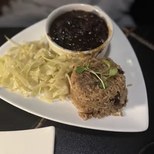 Oxtails and rice n' peas.