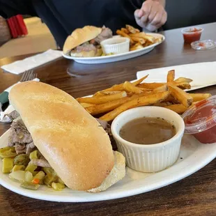 Here's the critically acclaimed hot Italian beef. So tender mannnn what a great sandy!