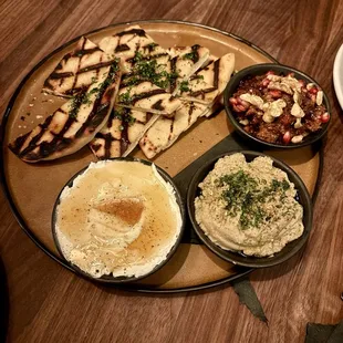 Mezze Plate (5/5)