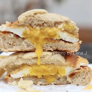 Egg sandwich