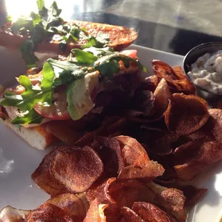 Grilled Chicken Sandwich w/House Cut Chips