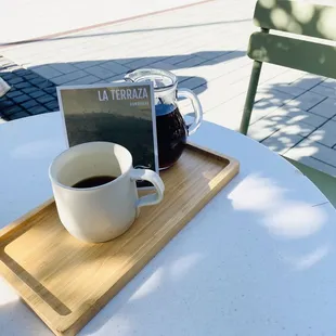 La Terraza (BEAUTIFUL pour over that was super light and reminded me of tea all the while bringing out the citrus and juniper notes)