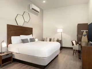 Leavenworth Local Hotel