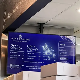 Sorry, some boxes are blocking the menu or maybe I'm just short lol