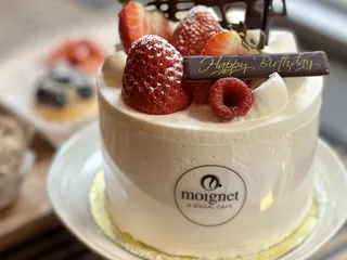Moignet  A Social Cafe