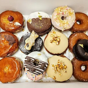 dough desserts, food, donuts