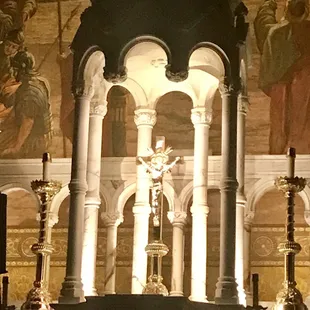 Closeup of the altar!