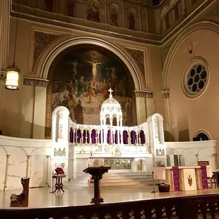 Beautiful altar!