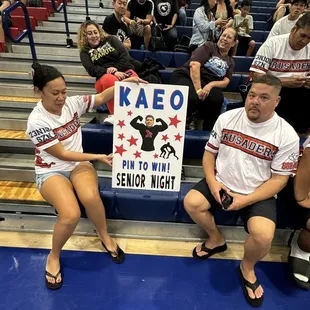 These parents have the right attitude! PIN TO WIN!