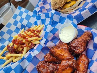 Frenchman's Pub-Richfield