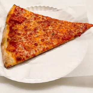 Regular pizza slice