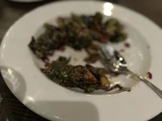 Tommy V's Urban Kitchen & Bar