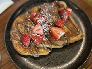 Castillo Craft Bar + Kitchen