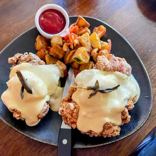 Fried Chicken Benedict