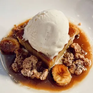 Caramelized Banana Bread Puddin