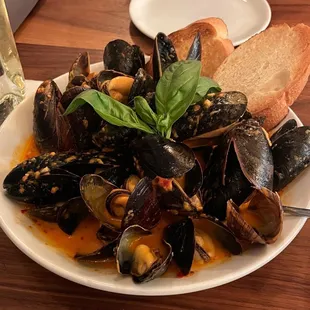 Spicy Mussels