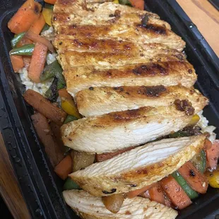 Stir fry w/ brown rice soooo delicious.