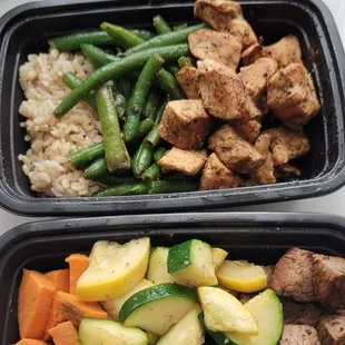 2 meals that I purchased.  Excellent taste.  Really enjoyed sampling these