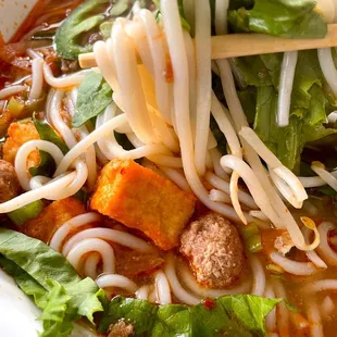 Bún Riêu