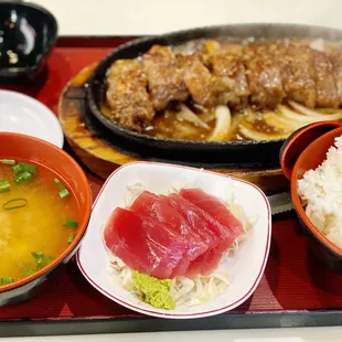 Wafu steak set with sashimi