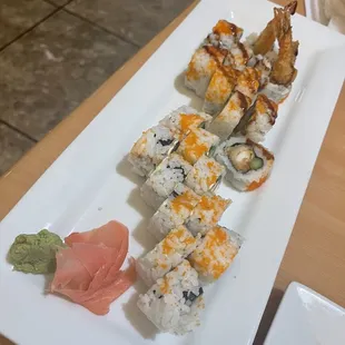 Tennessee Roll &amp; Spicy Shrimp Roll