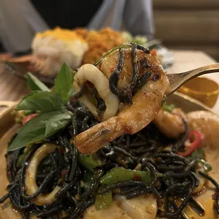 Black Spaghetti "Pad Cha"