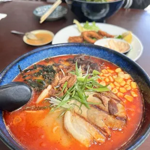 Spicy Spicy Garlic Tonkotsu Ramen