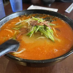 Spicy garlic Tonkotsu