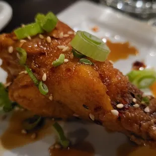 Crispy Wings with Hot &amp; Spicy Sauce