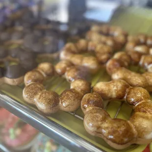 Crème Brûlée Mochi Donut
