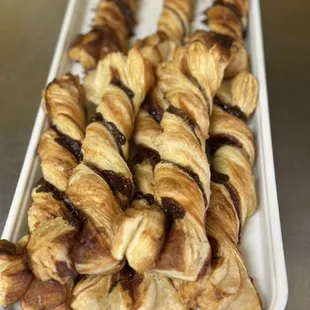 Cinnamon puff twists