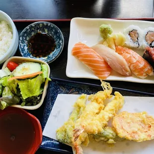 Osaka lunch set ( sushi and tempura)