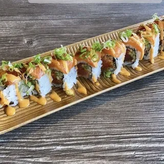 Kamikaze Sakae Signature Roll