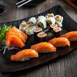 I Love Salmon Sushi Combo Plate
