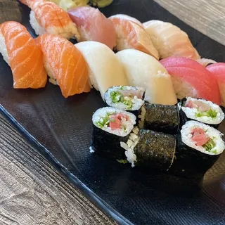I Love Sushi Sushi Combo Plate