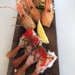 Ama ebi nigiri
