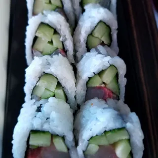 Yellowtail Roll